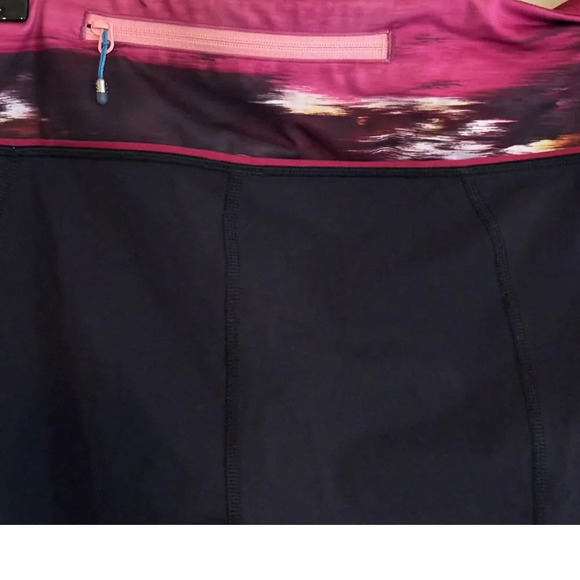 Lululemon Size 12 Pace Rival Crop Pigment Wind Berry Rumble Black Multi Leggings - Picture 5 of 7